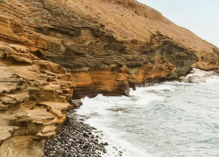 Descubre Tu Perfecta En La * Costa del Silencio